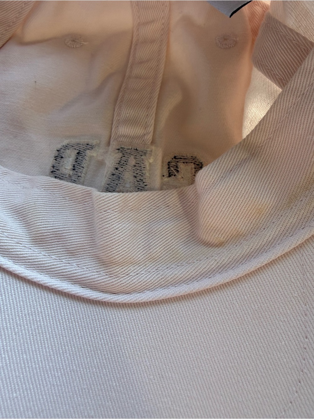 GAP Women’s Y2K Pale Pink Embroidered Logo Baseball Cap - Picture 4 of 4